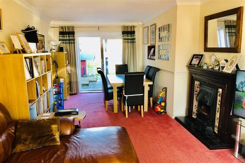 81 Tuck Road, Rainham, RM13 7HJ
