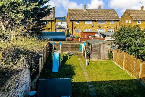 81 Tuck Road, Rainham, RM13 7HJ