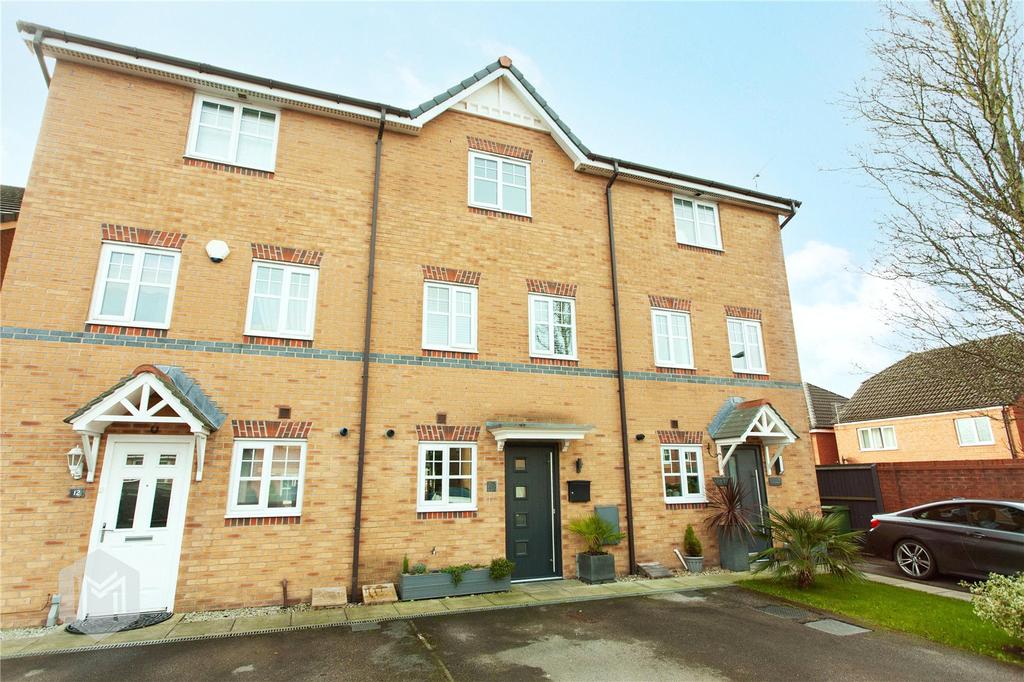 Jennings Park Avenue, Abram, Wigan, WN2 3 bed townhouse £185,000