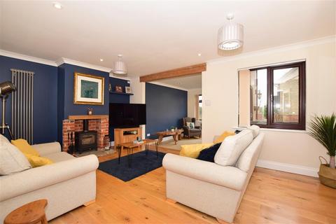 7 Bower Mount Road, Maidstone, ME16 8AX