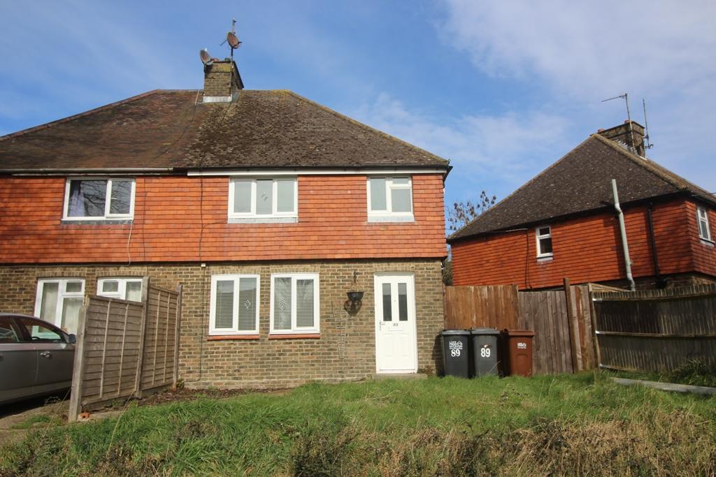 Mill Road, Hailsham BN27 3 bed semidetached house for sale £227,500