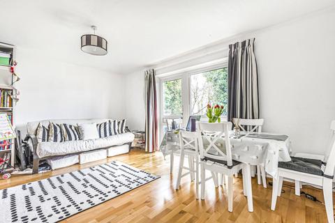 Flat 5, Oakdene, 51 Bourne Way, Bromley, BR2 7HA