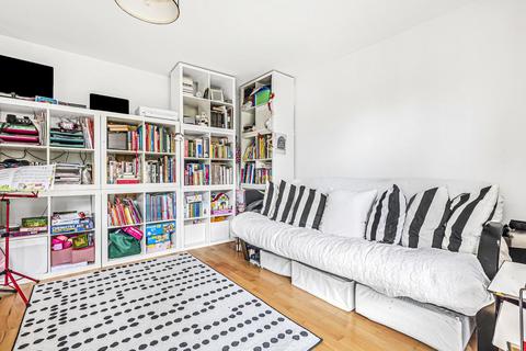 Flat 5, Oakdene, 51 Bourne Way, Bromley, BR2 7HA
