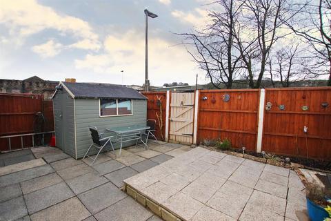 63 Carr Road, Darwen, BB3 2DZ