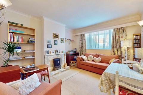 2 bedroom ground floor maisonette for sale, Bury Avenue, Hayes UB4