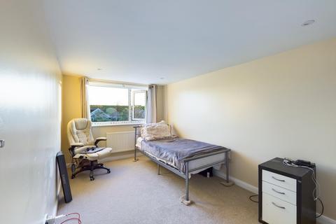 9, Caroline Court Denman Drive, Ashford, TW15 2AW