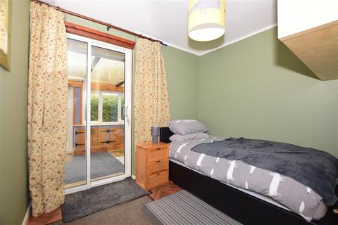 53 Burmarsh Road, Hythe, CT21 6QL