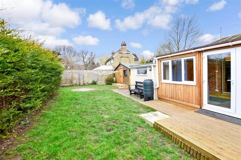 53 Burmarsh Road, Hythe, CT21 6QL