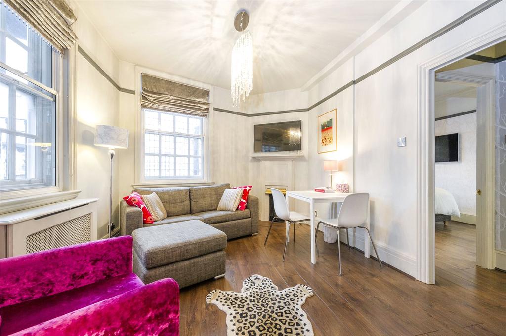 Chalfont Court, Baker Street, London 1 bed flat £2,900 pcm (£669 pw)