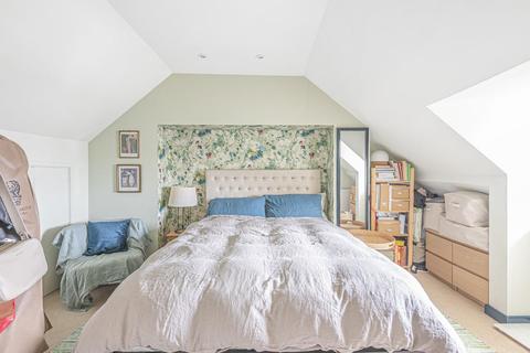 Flat 3, 30 Friern Road, London, SE22 0AX