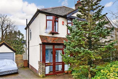 1 Pine Walk, Banstead, SM7 3QA