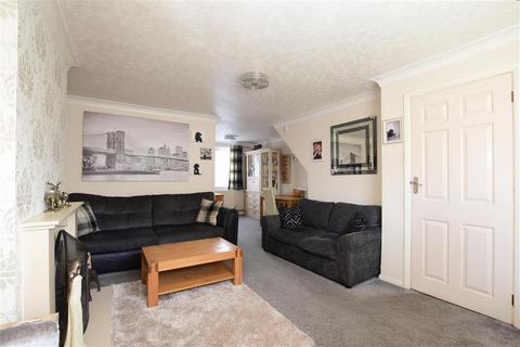 18 Russell Close, Worthing, BN14 8LR