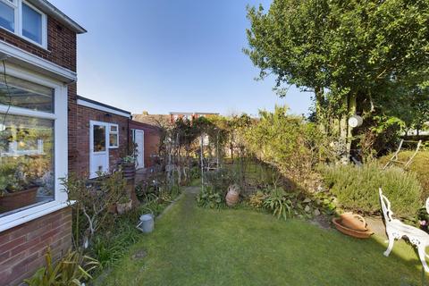1 Hamilton Close, Feltham, TW13 4PS