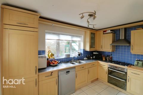 3 Devonshire Mews, Highfields Caldecote, Cambridge, CB23 7NE