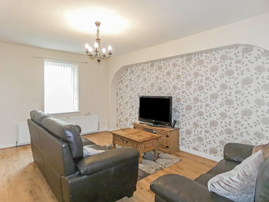 Beaumont Street, Blyth, Northumberland, NE24 1HP 2 bed terraced house £40,000