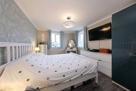 771/8 Ferry Road, Edinburgh, EH4 2TE