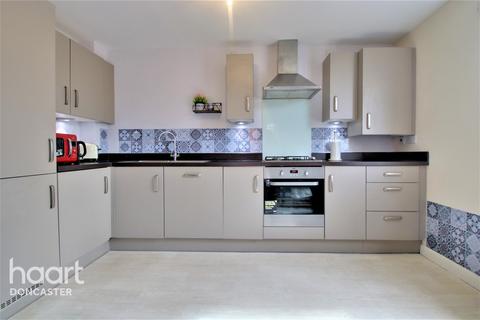 18 Buttermere Crescent, Doncaster, DN4 5DN