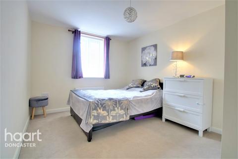 18 Buttermere Crescent, Doncaster, DN4 5DN