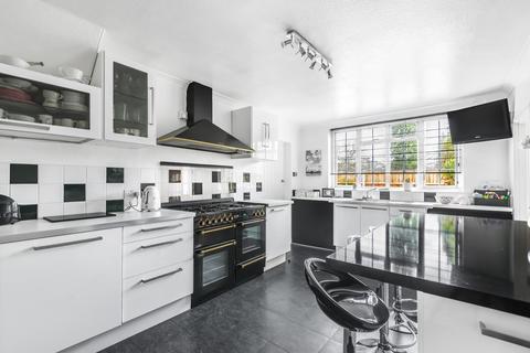271 Brooklands Road, Weybridge, KT13 0RB