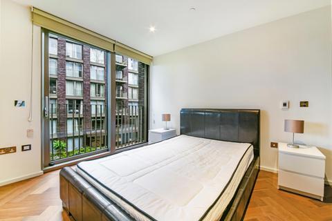 Studio to rent, Capital Building, Embassy Gardens, London, SW11