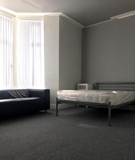 1 bedroom in a house share to rent, Southfield Road, Middlesbrough TS1