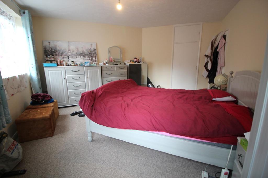 Bedroom 1-2