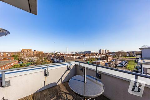 Flat 34, Fern Court Cottons Approach, Romford, RM7 7LP