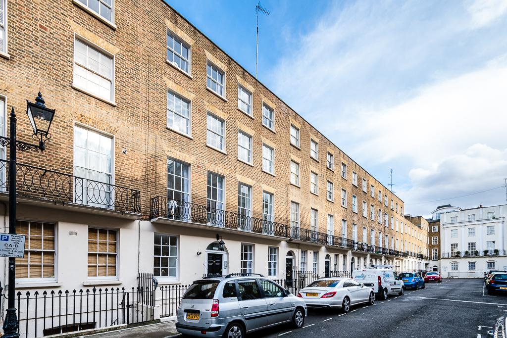 Burton Street Bloomsbury London WC1H 2 bed apartment 2 925