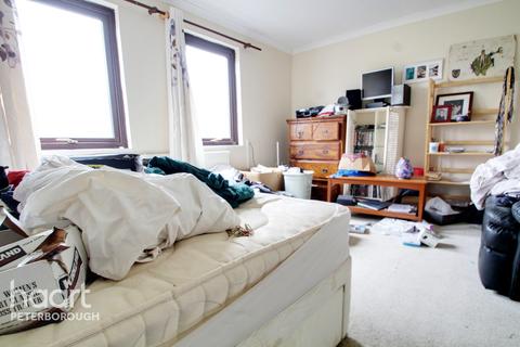 84 Bifield, Orton Goldhay, Peterborough, PE2 5SW