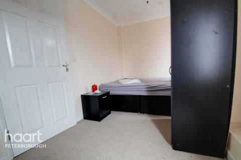 84 Bifield, Orton Goldhay, Peterborough, PE2 5SW