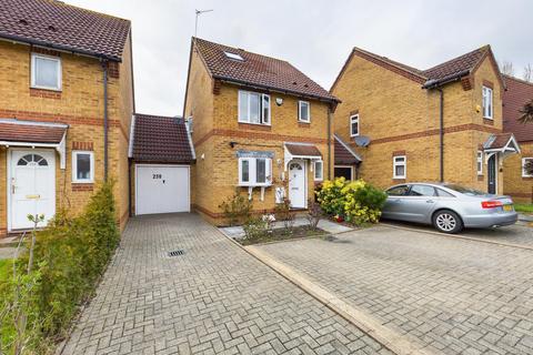 258 Westmacott Drive, Feltham, TW14 9XA