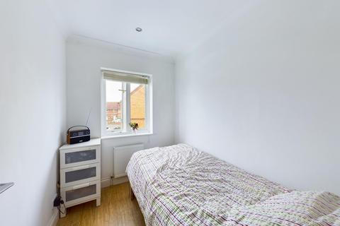 258 Westmacott Drive, Feltham, TW14 9XA