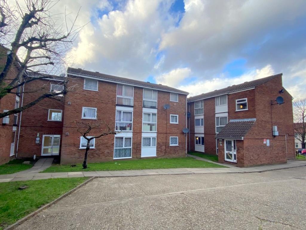 Hazelwood Court, Neasden Lane North, Neasden, NW10 1 bed apartment £