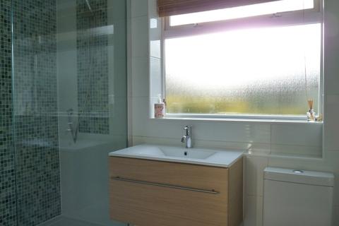 Tukaway Crouch House Road, Edenbridge, TN8 5ED