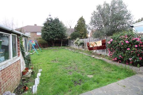 8 First Avenue, Bexleyheath, DA7 5SX