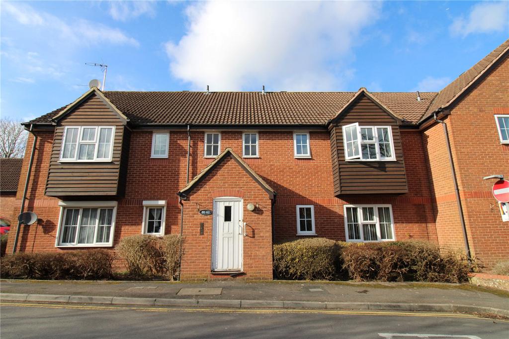 Dewell Mews, Old Town, Swindon... 2 bed apartment £135,000