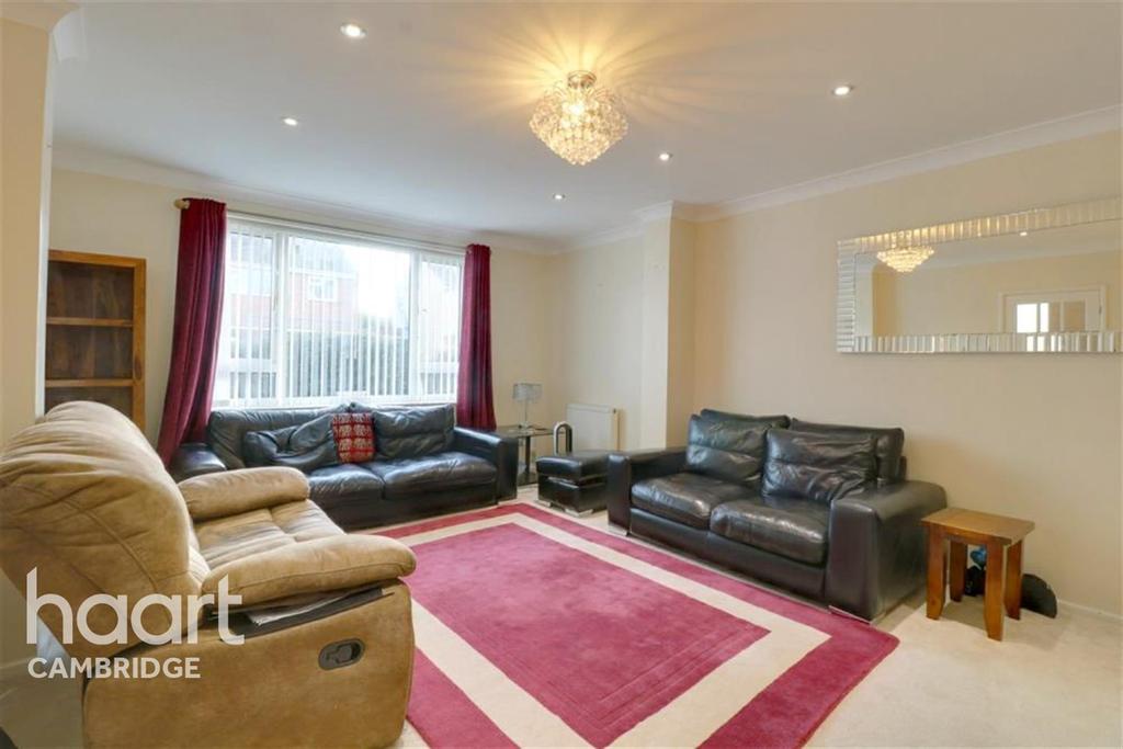 The Croft, Fulbourn, Cambridge 4 bed detached house £1,700 pcm (£392 pw)