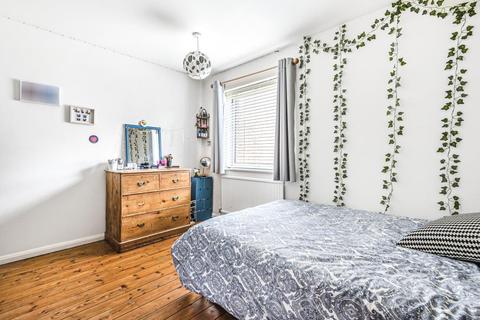 36 Birch Way, Chesham, HP5 3JL