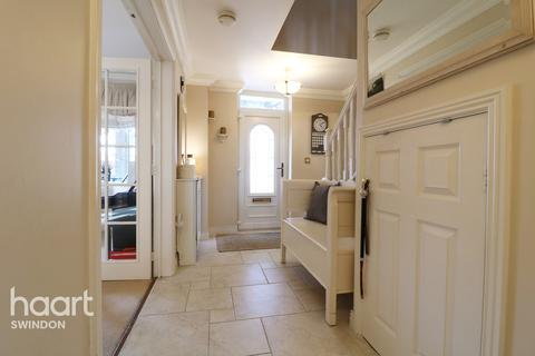 1 Hatwell Row, Carterton, OX18 3HG