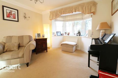 1 Hatwell Row, Carterton, OX18 3HG