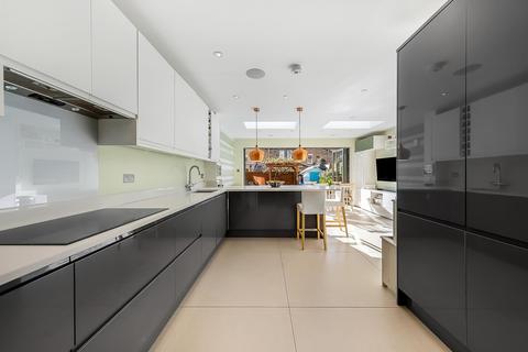 49 Rannoch Road, London, W6 9SS