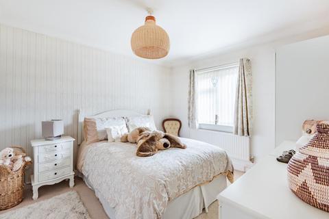 76 Dark Lane, Witney, OX28 6LX