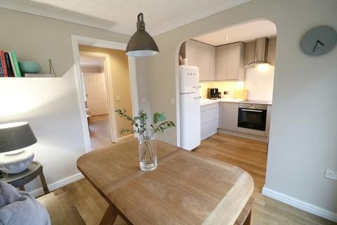 5 Hollywood Drive, Hollywood, Birmingham, B47 5PS