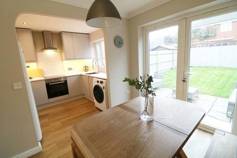 5 Hollywood Drive, Hollywood, Birmingham, B47 5PS