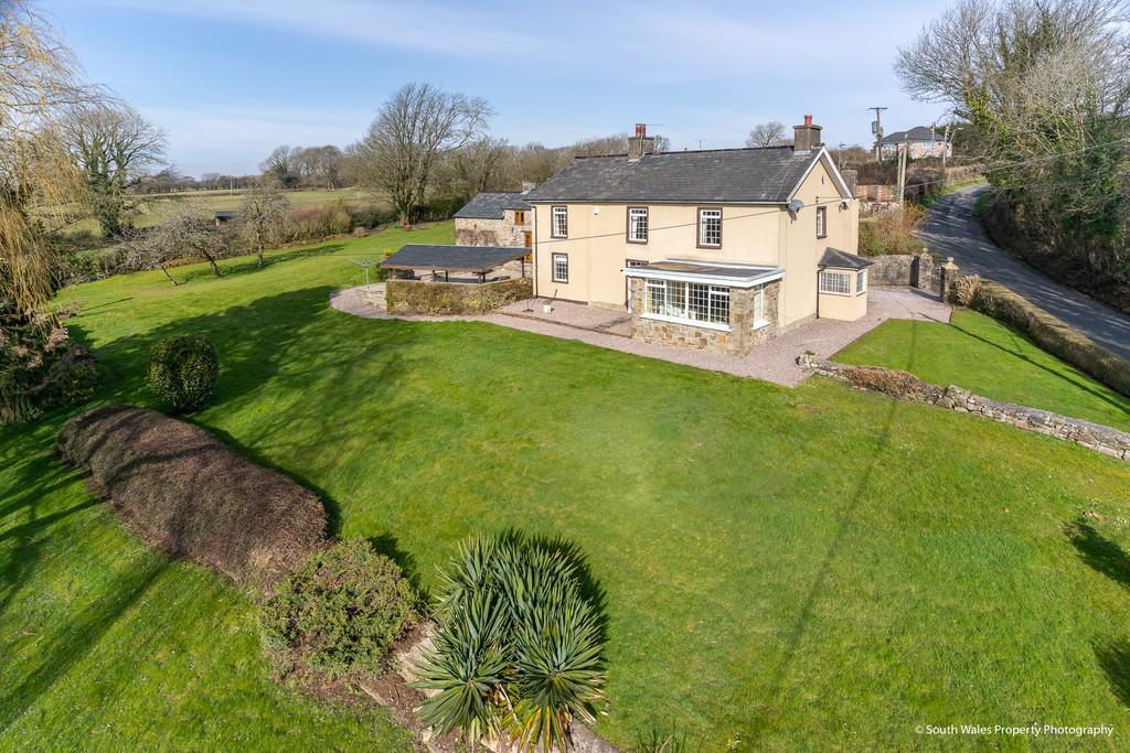 Hendre Villa, Hendre, Pencoed... 4 bed detached house £675,000
