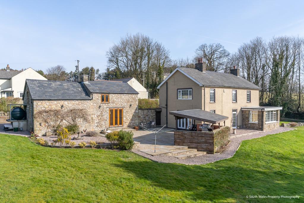 Hendre Villa, Hendre, Pencoed... 4 bed detached house £675,000