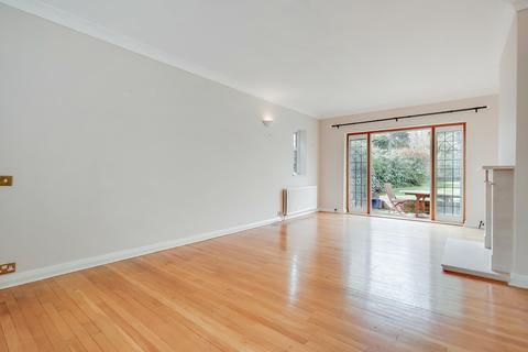 16 Upfield, Croydon, CR0 5DQ