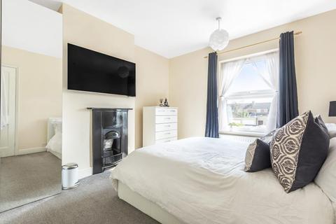 42 Norman Road, Swindon, SN2 1AX