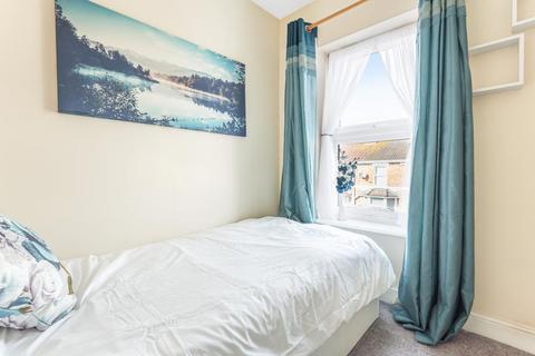42 Norman Road, Swindon, SN2 1AX