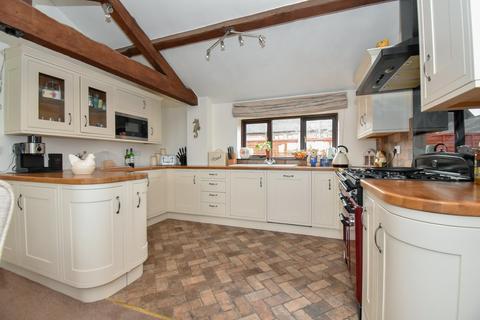 Barley Barn Ashbourne Road, Church Broughton, Derby, DE65 5AT